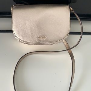 Kate Spade metallic rose gold crossbody bag